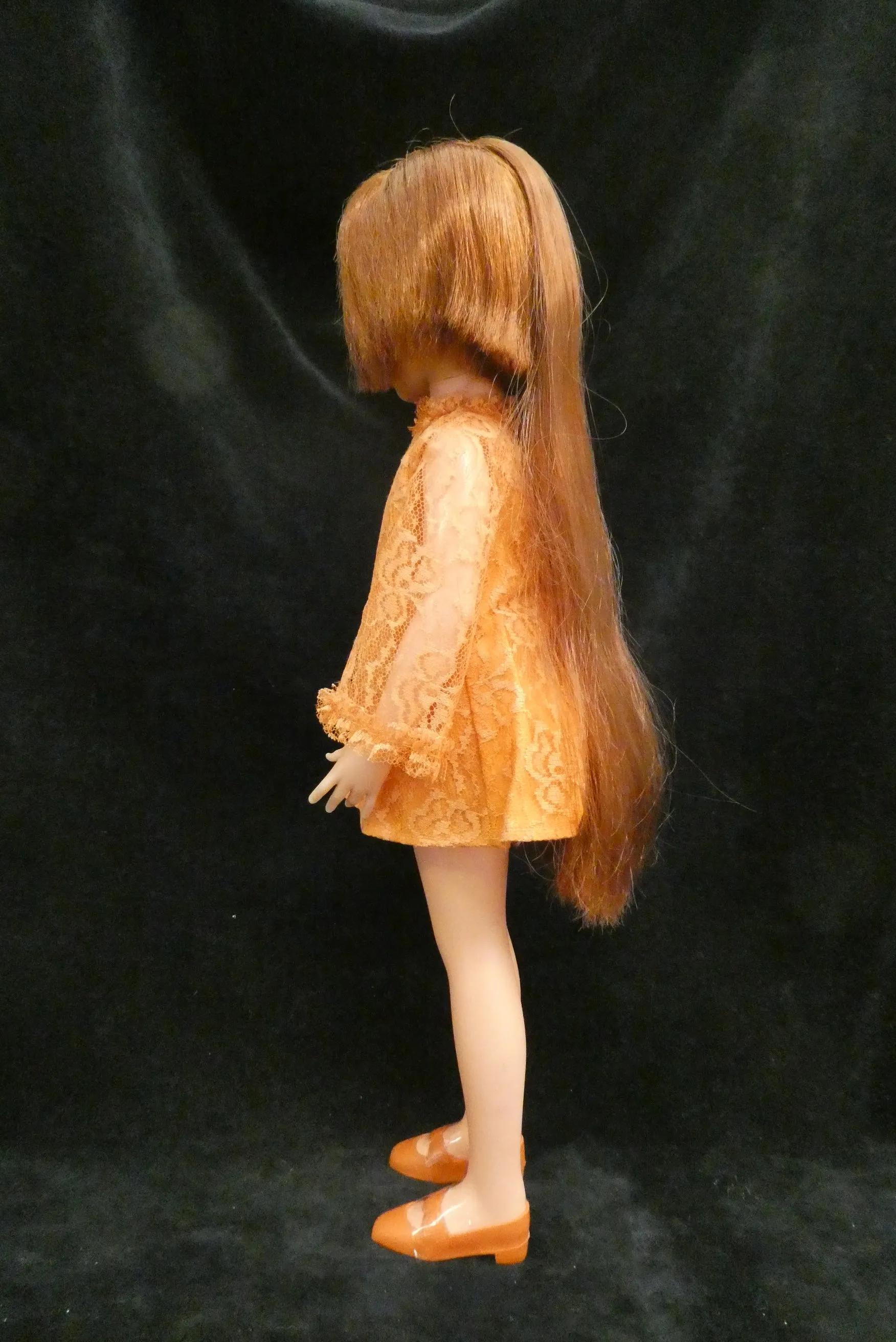 1969 Ideal "Growing Hair" Crissy Doll with Accessories