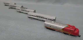 Arnold Rapido N Scale Santa Fe Model Rail Cars - Untested, Lot of 5