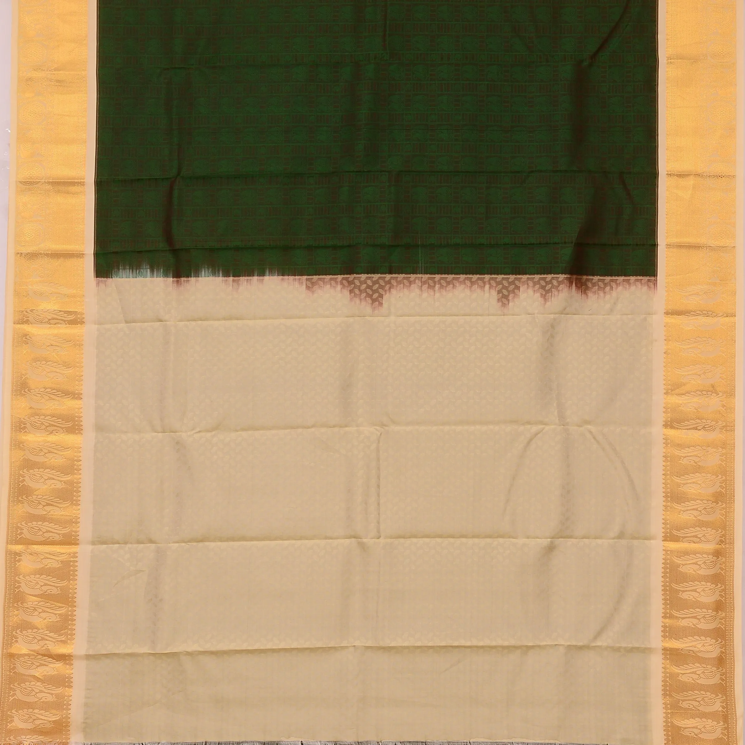 Handwoven Green with Off-white Bangalore Silk Saree - 181N012612DSJ