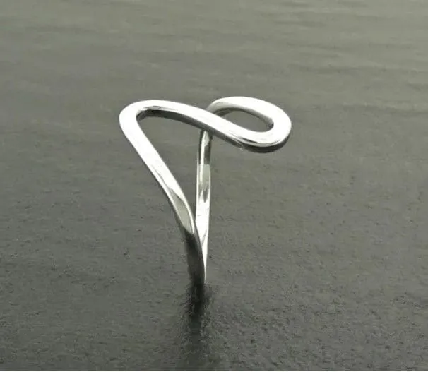 Large Wave Ring - Sterling Silver - Wavy Large Ring - Popular Ring - Curved Ring - Zigzag Ring - Heart Beat Ring - Infinity Ring - Z ring