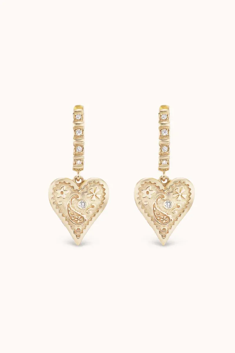 Mini Southwestern Heart Earrings - Yellow Gold