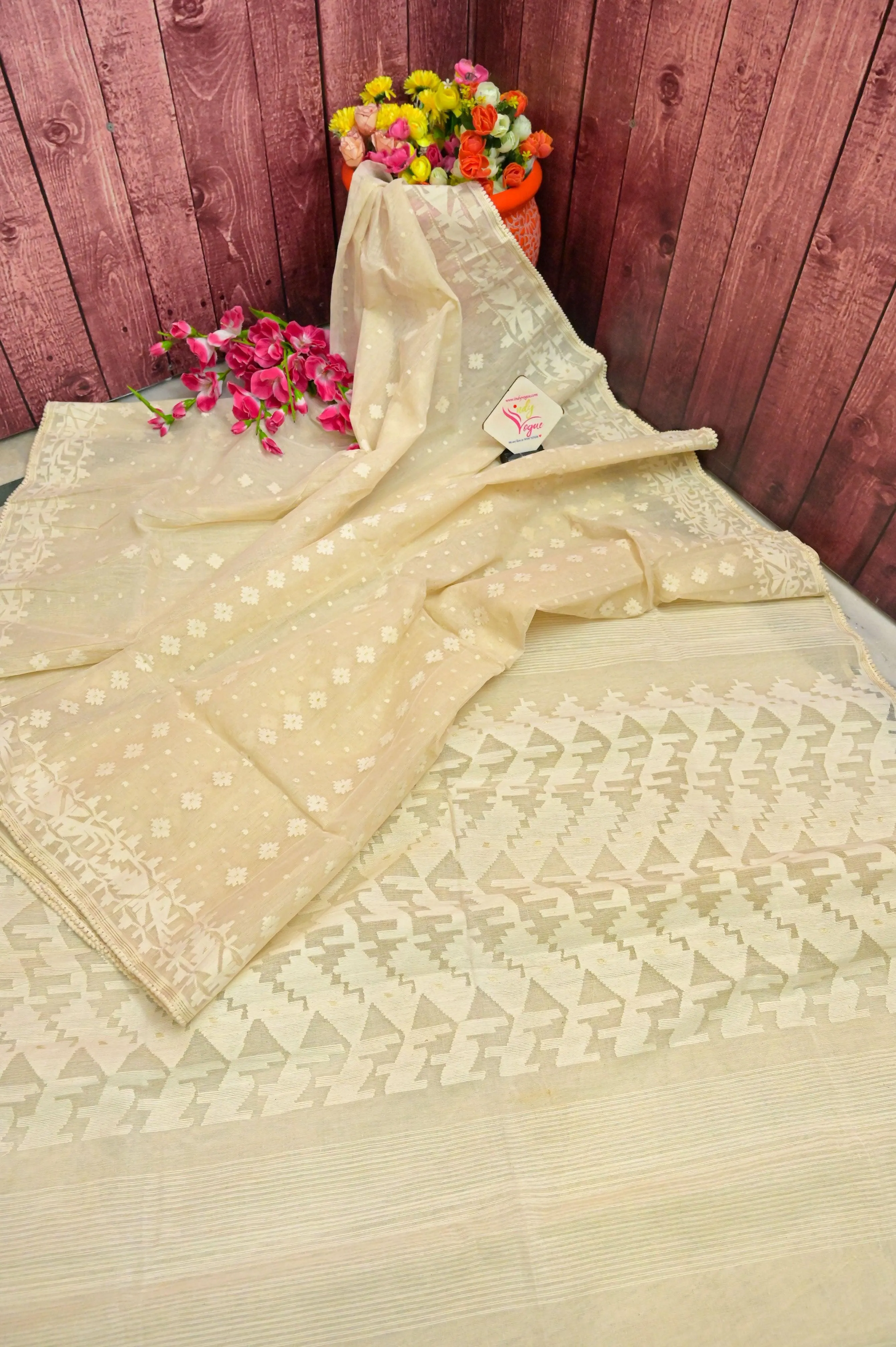 Pure Offwhite Color Bangladeshi Jamdani with Lace Border