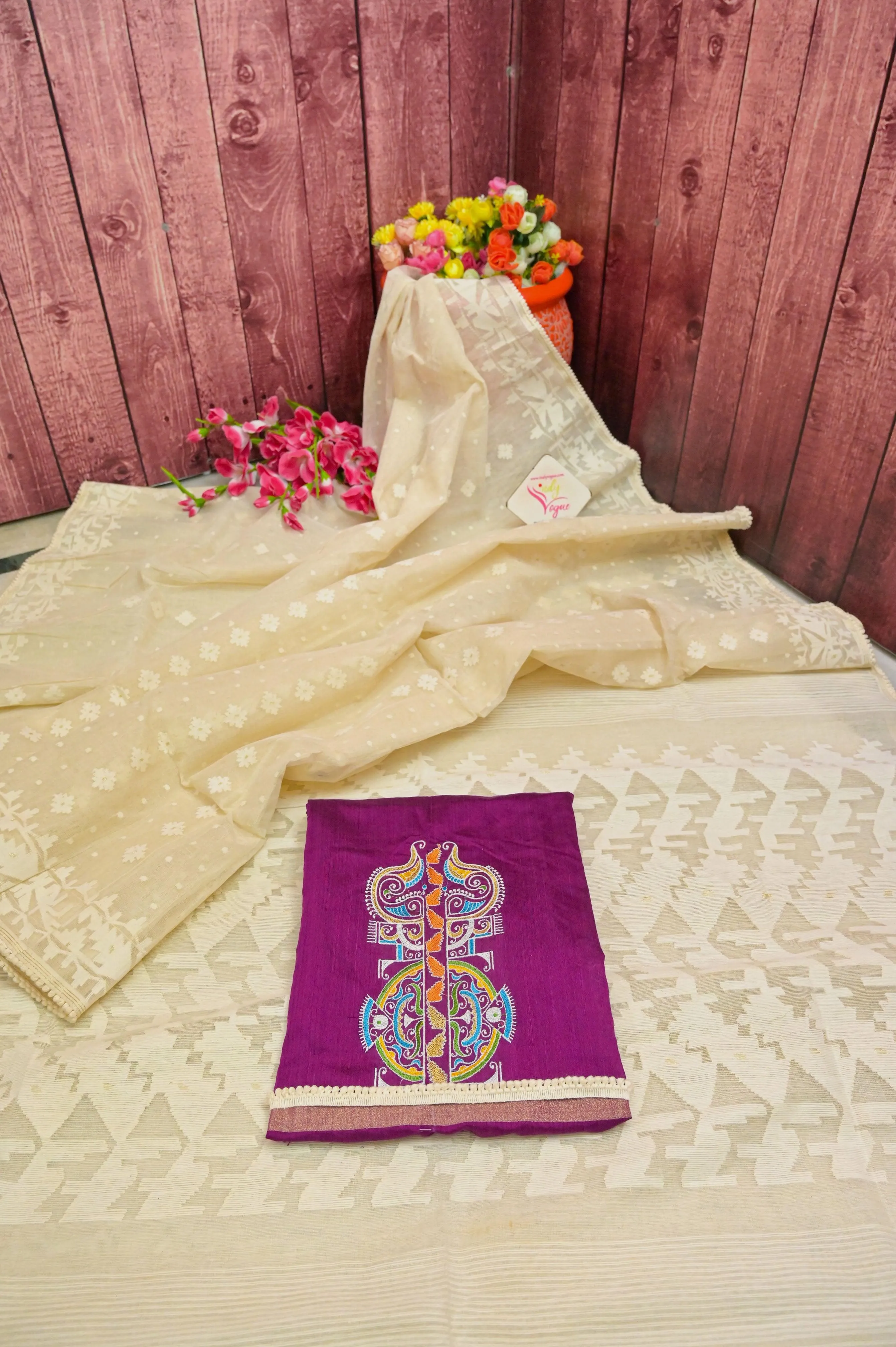 Pure Offwhite Color Bangladeshi Jamdani with Lace Border