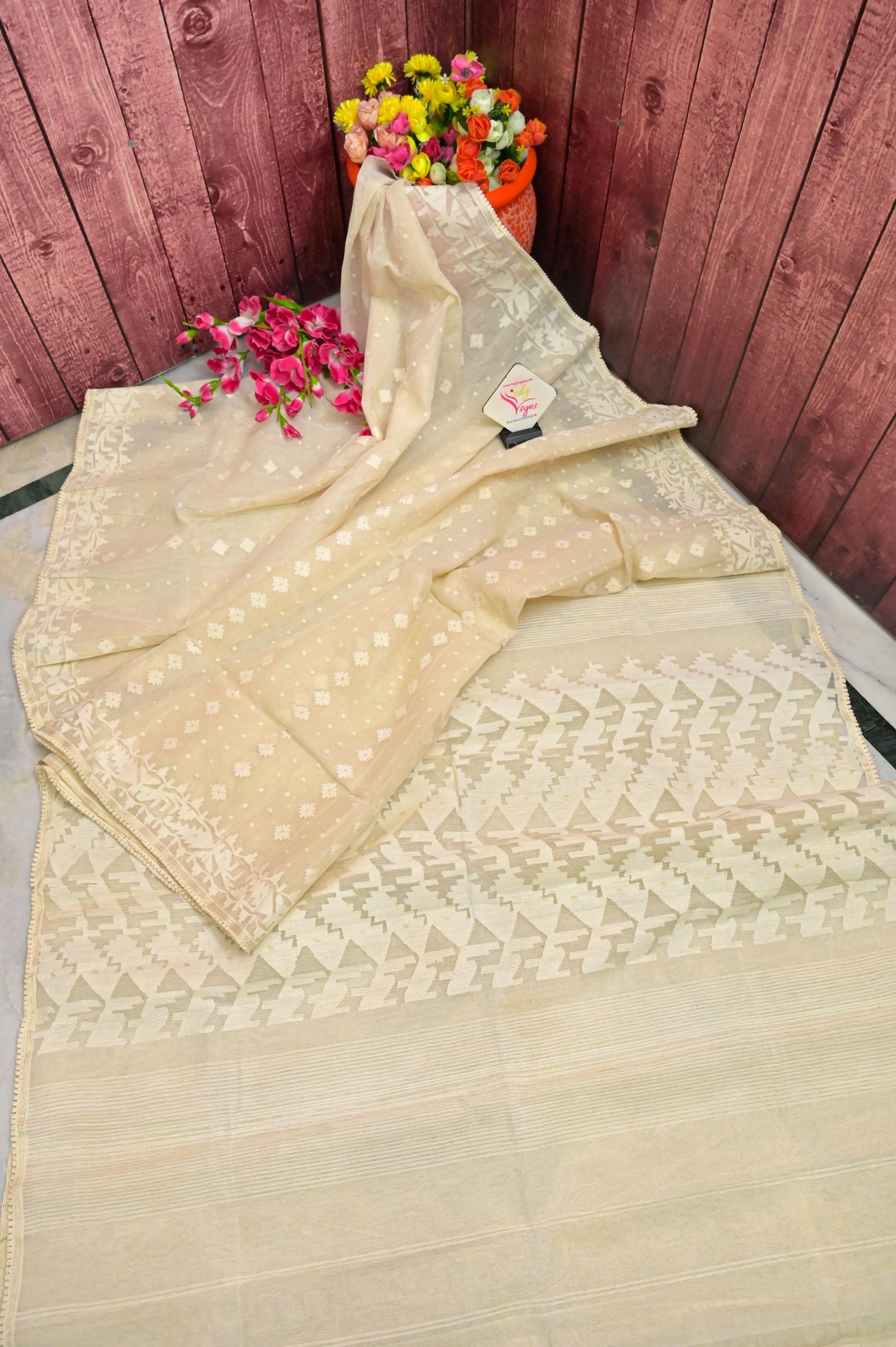 Pure Offwhite Color Bangladeshi Jamdani with Lace Border