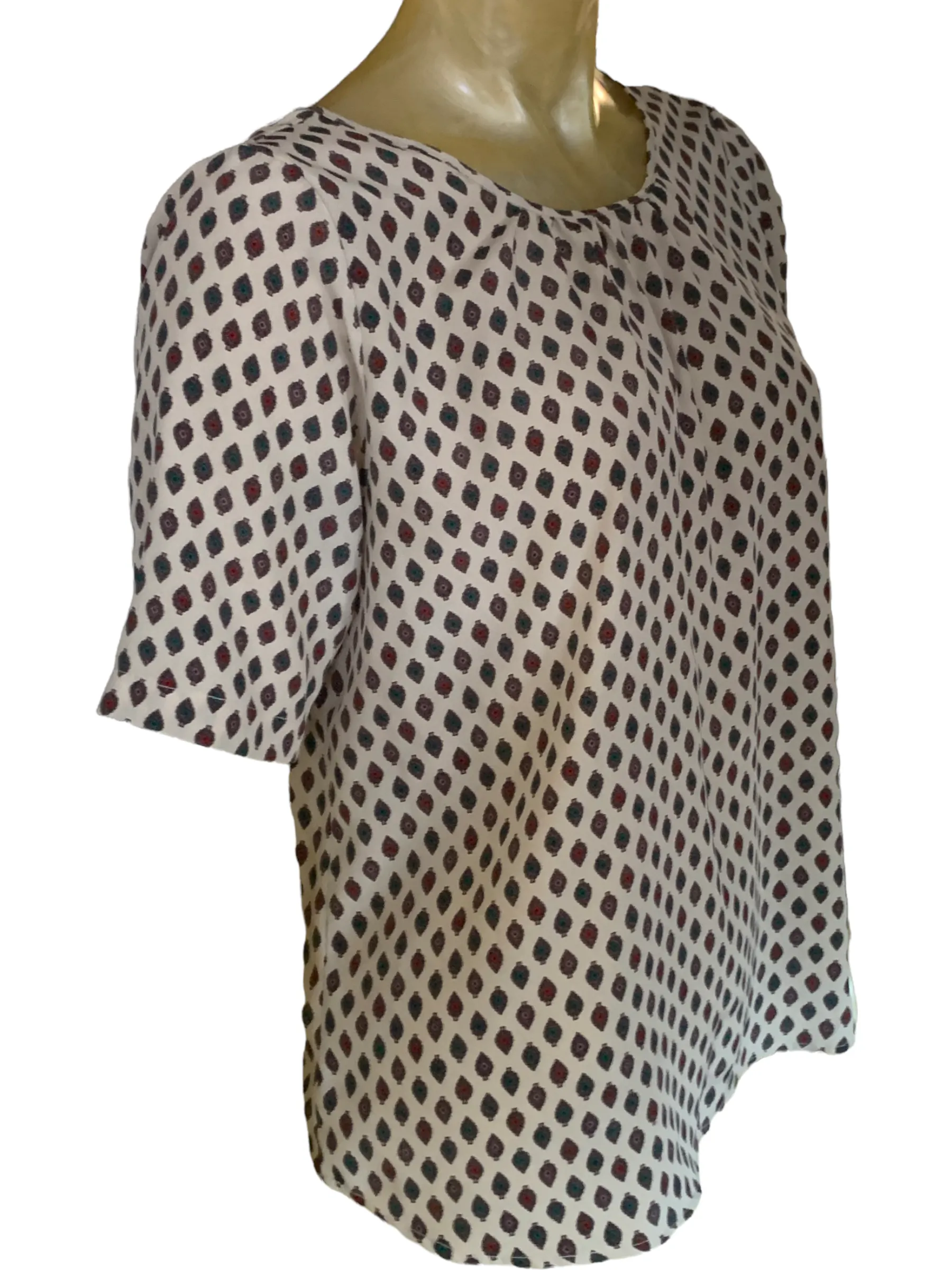 Rhombus pattern short sleeve blouse