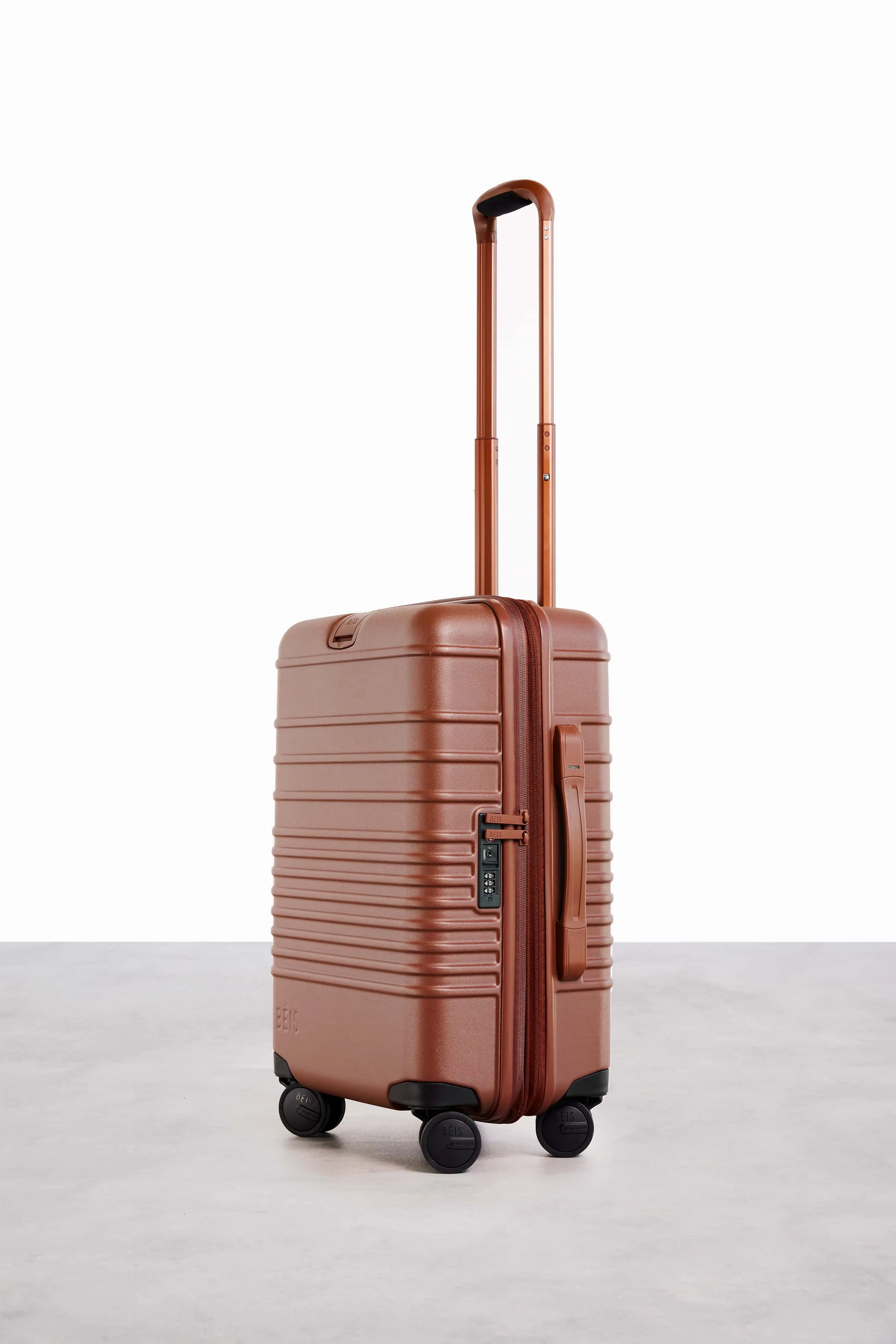 The Carry-On Roller in Maple