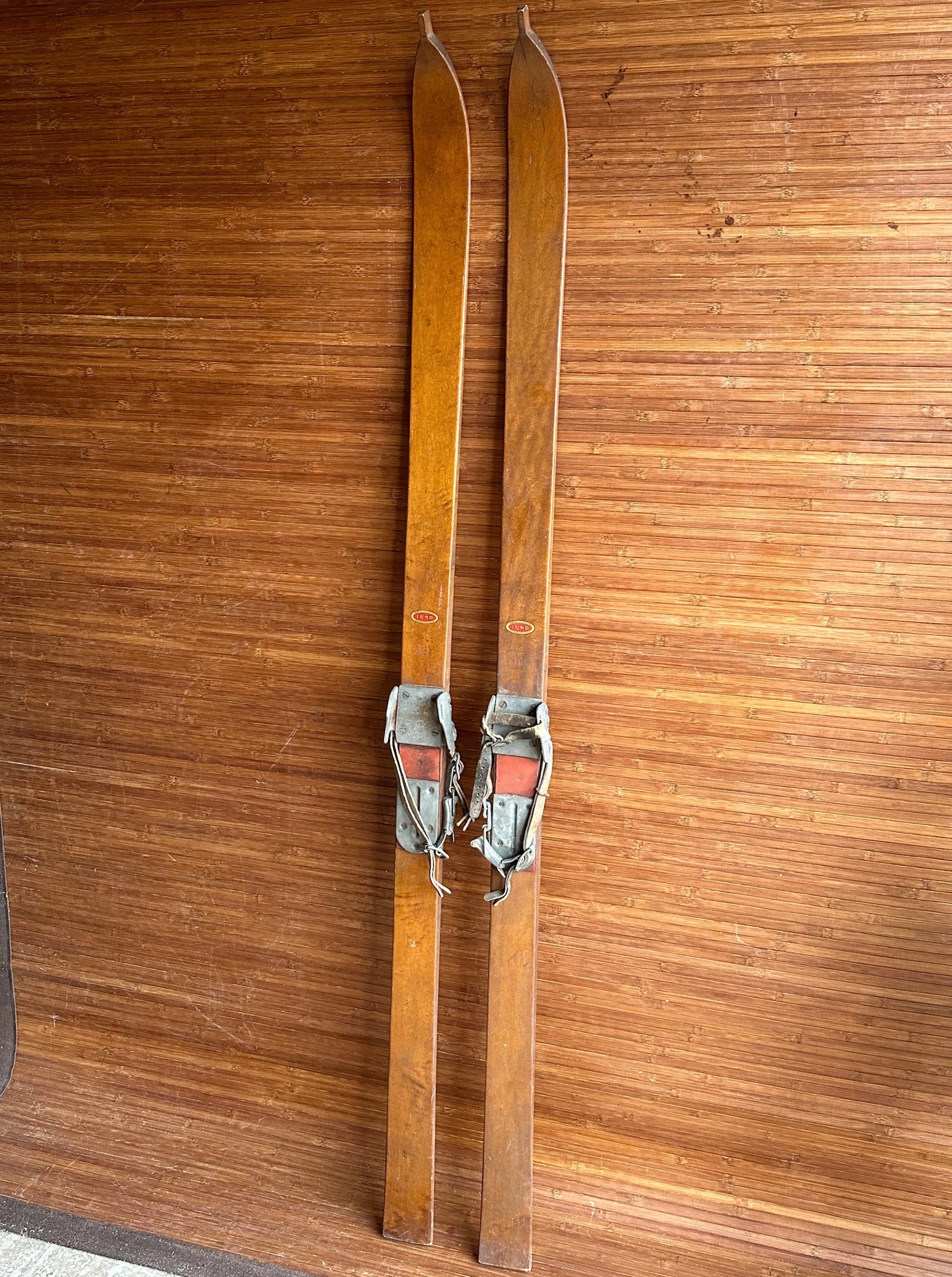 Vintage Lund Company Skis