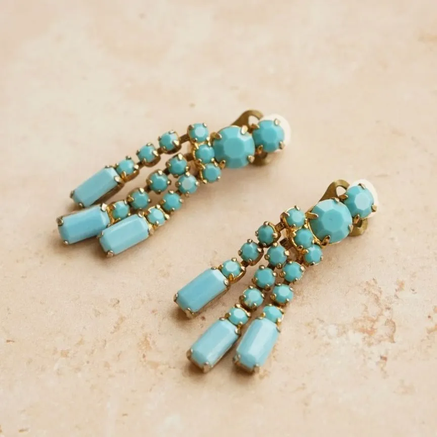 Vintage Turquoise Graduated Drop Clip-On Earrings