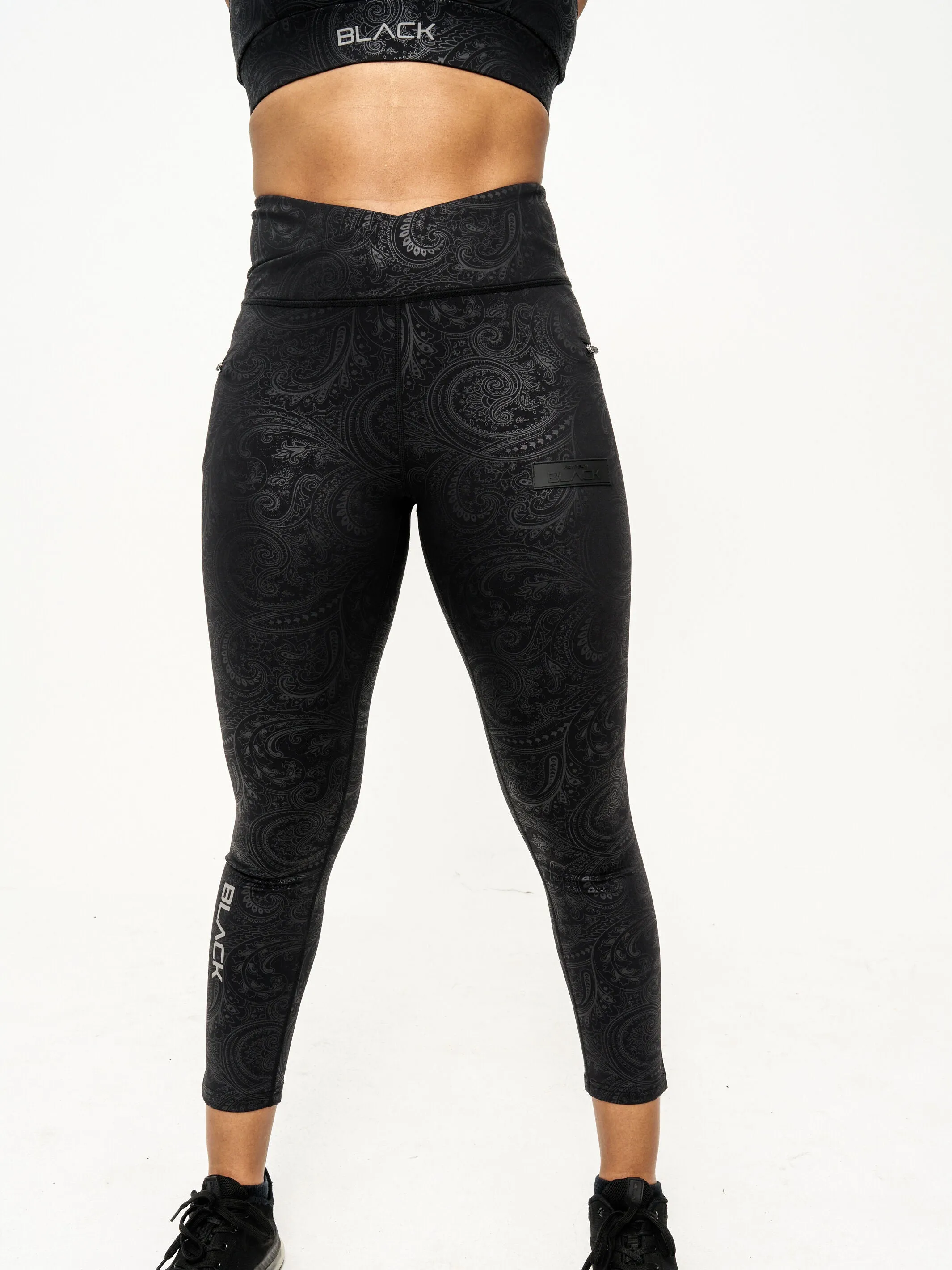 Women's Black Paisley V Cut Tights